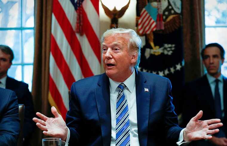 Amerıka ǵalymdary Tramptan nege qaýiptenedi