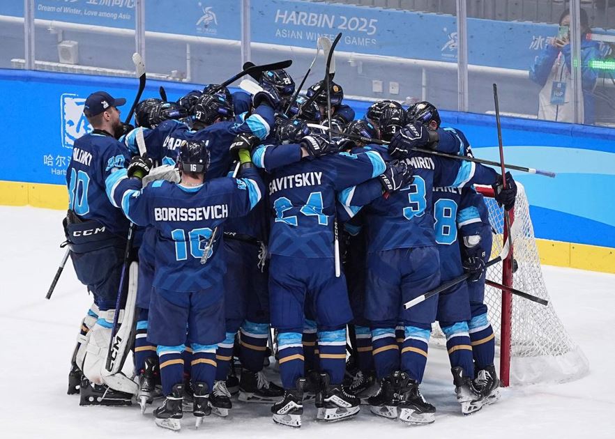 Erler quramasy hokkeıden  Azıada chempıony atandy