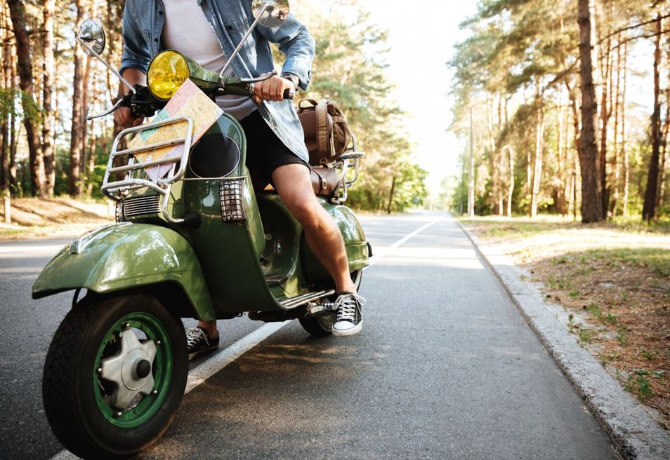 IIM mopedti tirkeýge qatysty túsinik berdi