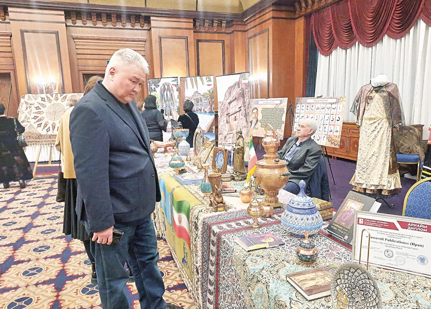 Jarqyn dostyqtyń jemisi