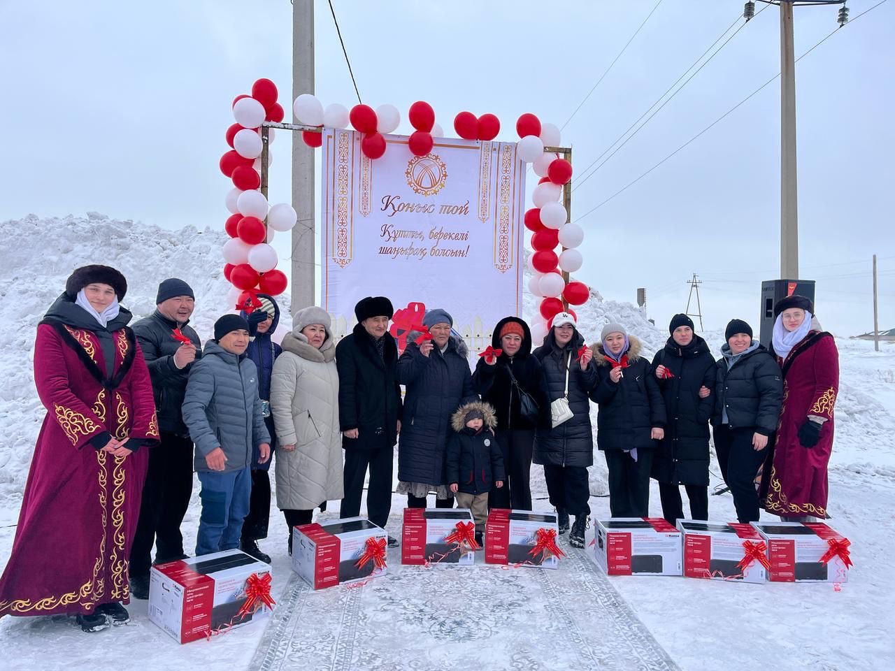 Kókpekti aýylynda 10 otbasy baspanaly boldy