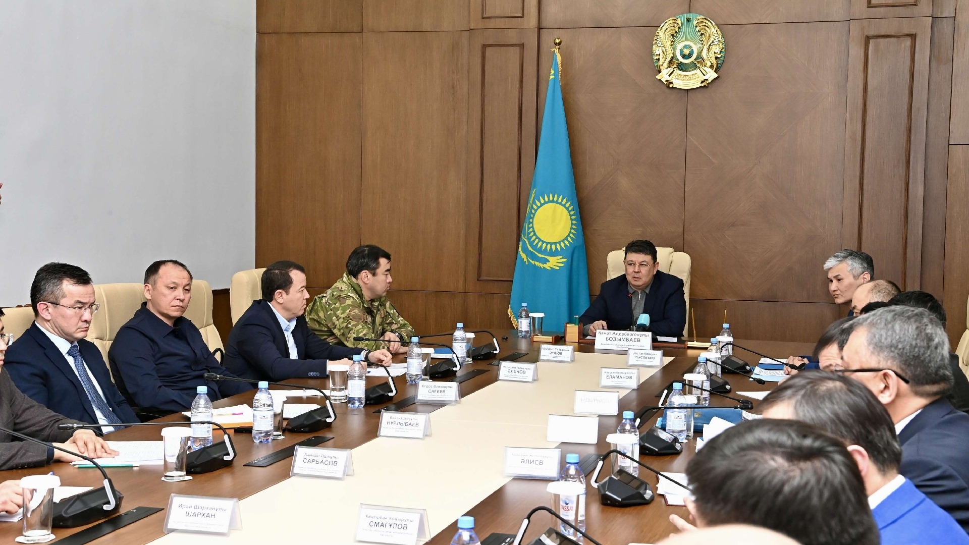 Qanat Bozymbaev tergeý aıaqtalǵanǵa deıin shahtadaǵy jumysty qaıta bastamaýdy tapsyrdy