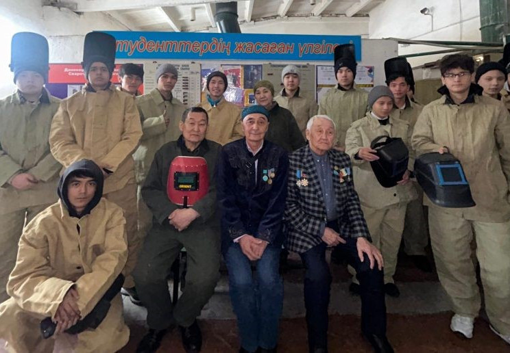 Ardagerler jumysshy mamandyǵyn nasıhattady