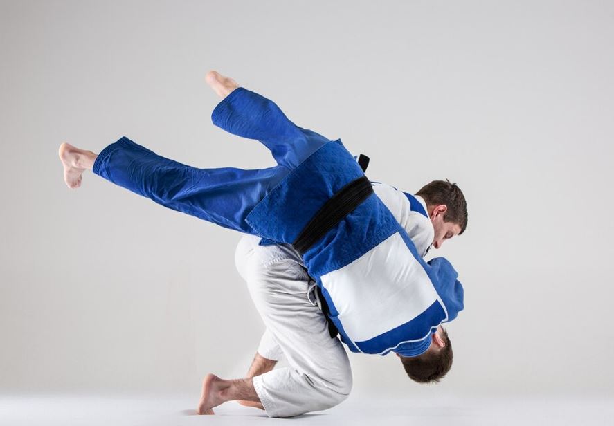 Grand Slam dzıýdo dodasynda kimder kúresedi