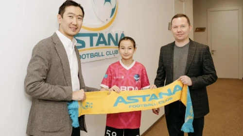 11 jasar Aıala «Astana» fýtbol klýbyna aýysty