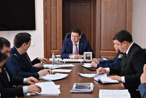 Semeıdegi oqýshyny urǵan balalar arnaıy mektepke jiberilýi múmkin