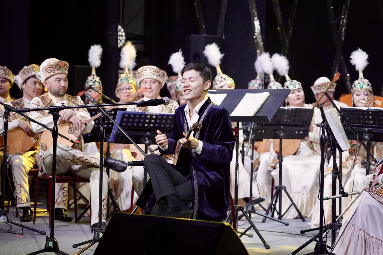 Este qalarlyqtaı erekshe konsert