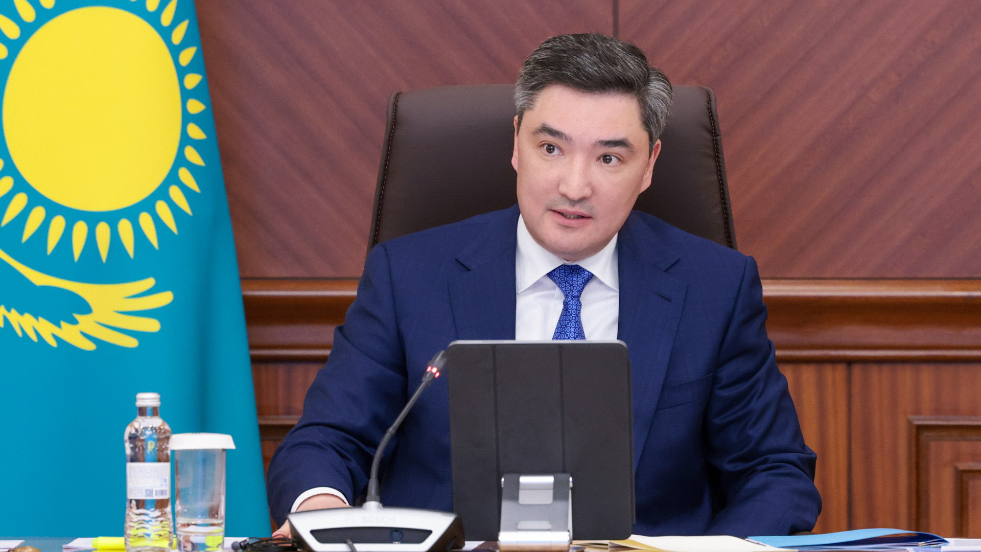 Sıfrlandyrý arqyly qajetsiz qurylymdardy azaıtý qajet - Oljas Bektenov