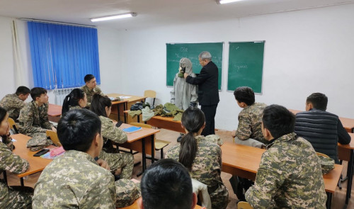 Mektepterdegi alǵashqy áskerı daıyndyq júıesi jańartylady