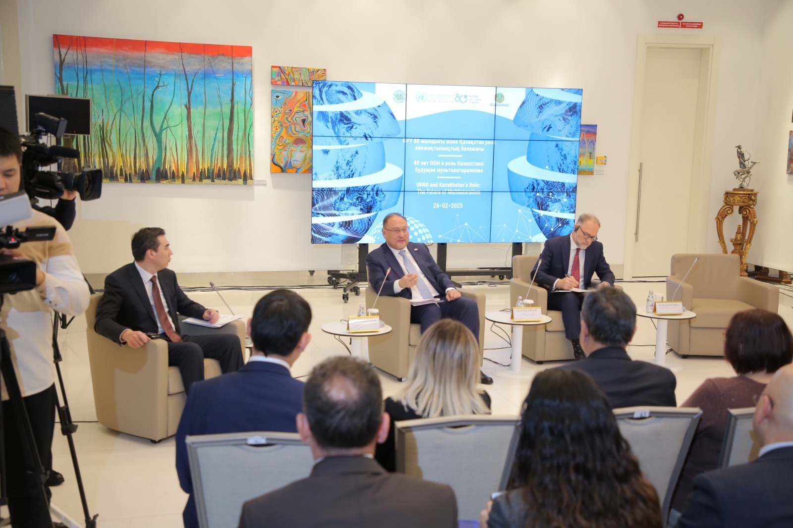 Halyqaralyq yntymaqtastyqty damytý kezeńi