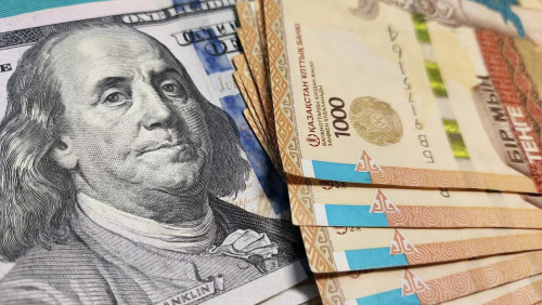 Dollar baǵamy tústi