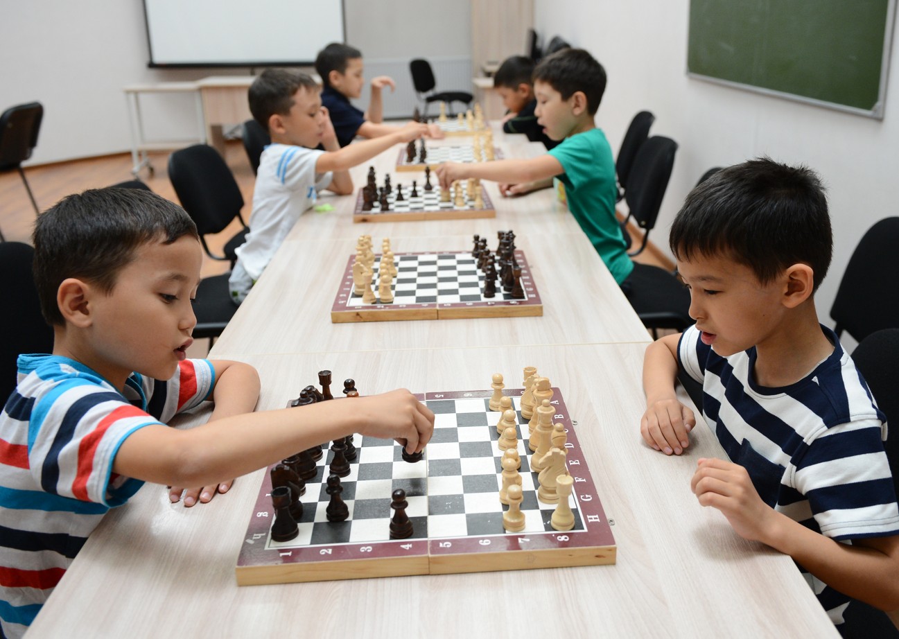 Tegin úıirmeniń túıtkili