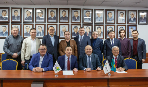 «Qazaq gazetteri»  men «Otandastar qory»  seriktestik ornatty