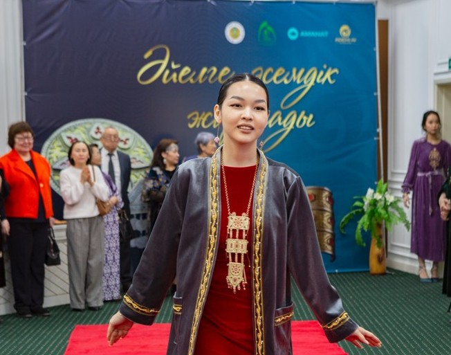 Áıel ajary – áshekeıde