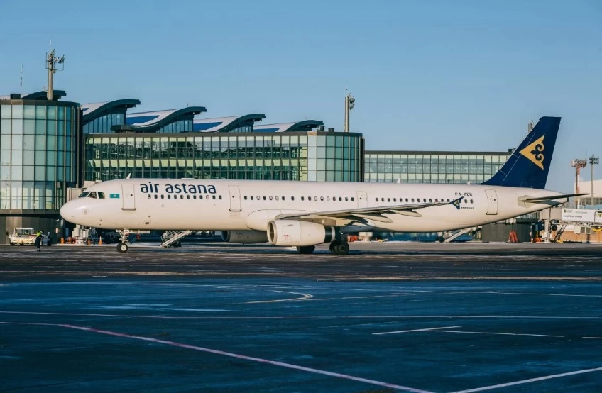 Aqtaýdan Almatyǵa baǵyt alǵan ushaq áýejaıǵa qaıta qonýǵa májbúr boldy