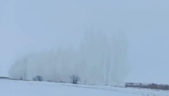 Qundyzdy ózeninde muz buzý jumysy júrgizildi