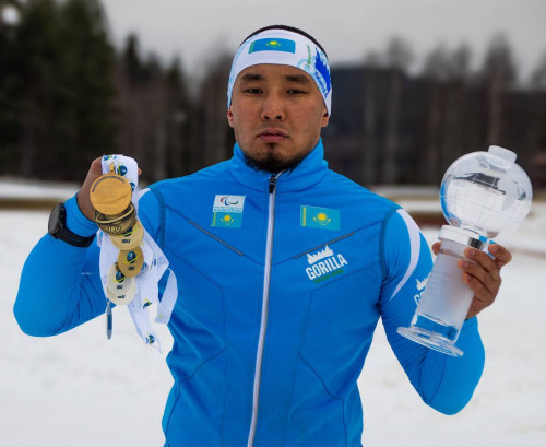 Qazaqstandyq para bıatlonshy «Hrýstal globýsty» jeńip aldy