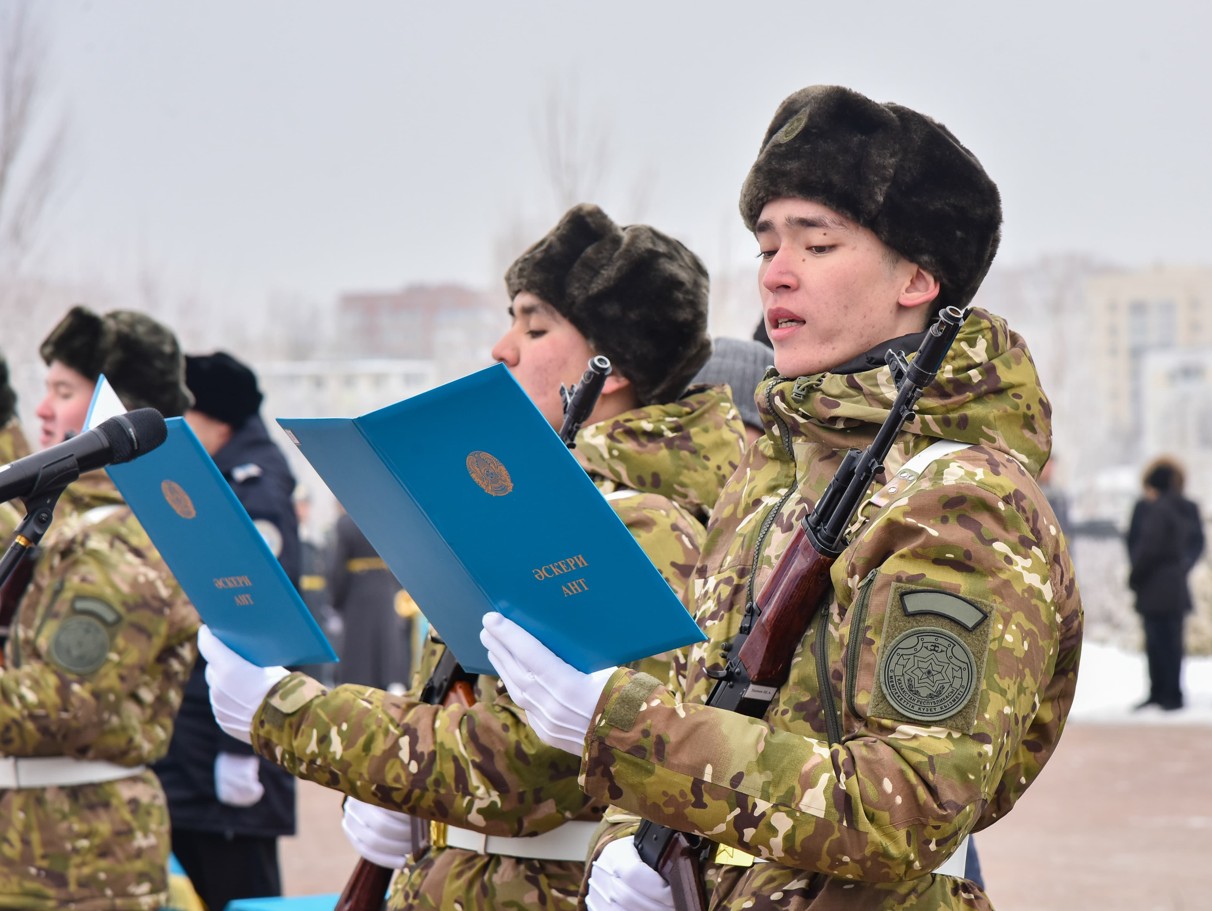 Otan qorǵaýǵa daıynsyń ba, bozbala?