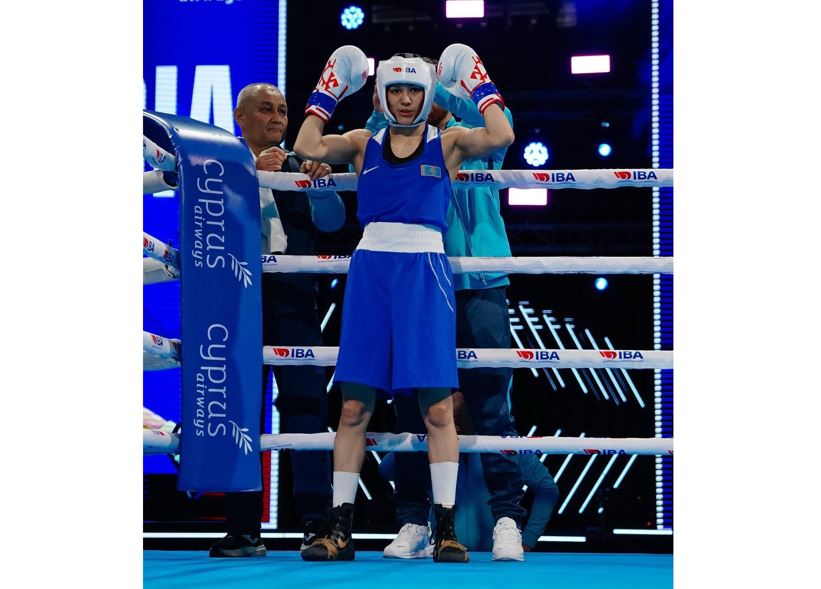 Boksshy Alýa Balqybekova jartylaı fınalǵa ótti