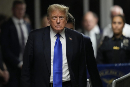 AQSh turǵyndary Tramptyń tarıftik saıasatyna alańdaýly