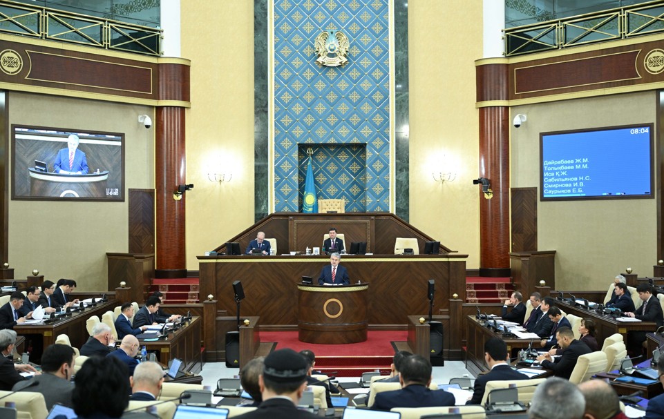 Turǵyn úı-kommýnaldyq sharýashylyq zańnamasy jetildiriledi