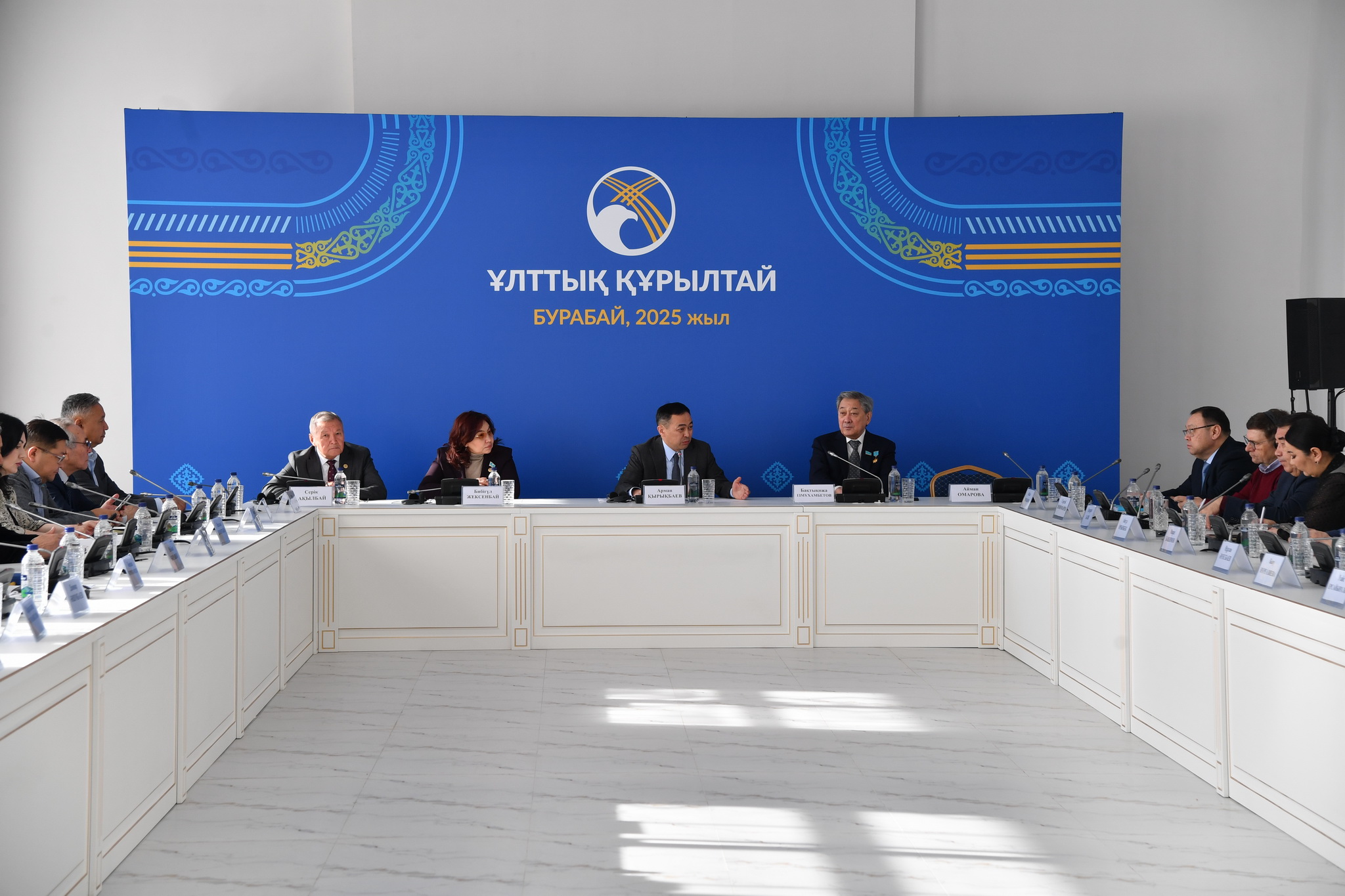 Eldik ıdeıalar alańy