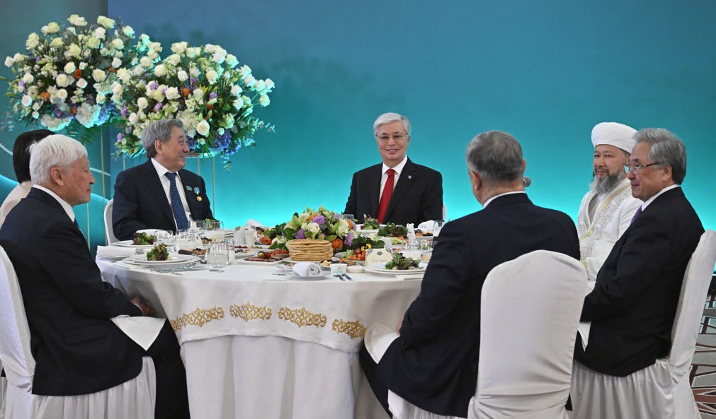 Eldik aýyzashardyń tálimi mol