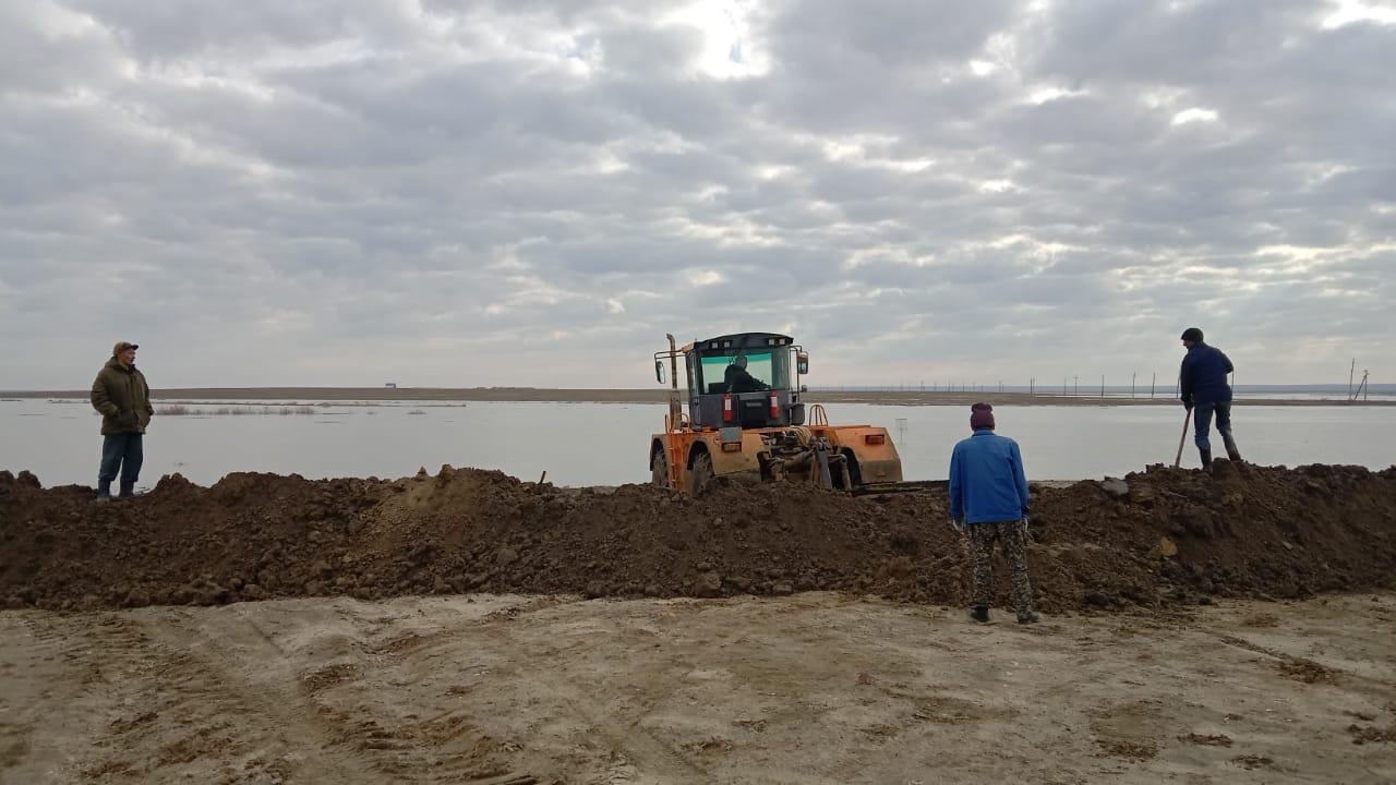 Aqtóbe oblysynda eldimekenderge sý kire bastady