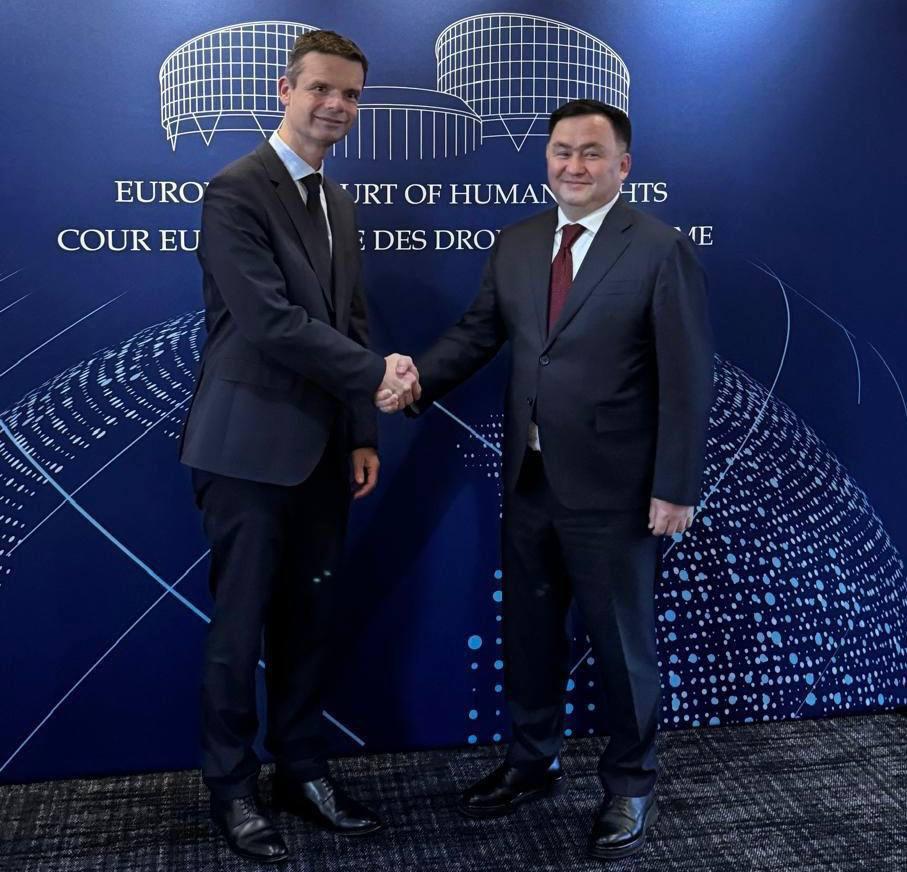 Yntymaqtastyq týraly memorandýmǵa qol qoıyldy