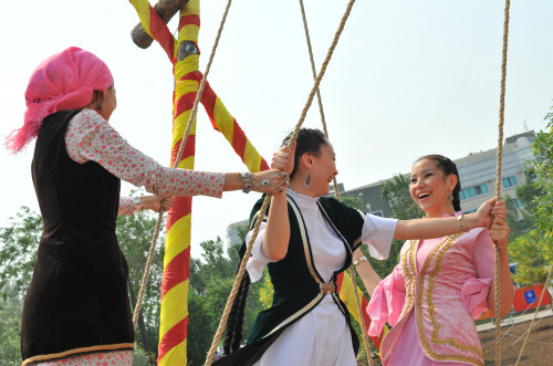 17 naýryz - mádenıet pen salt-dástúr ulyqtalatyn kún