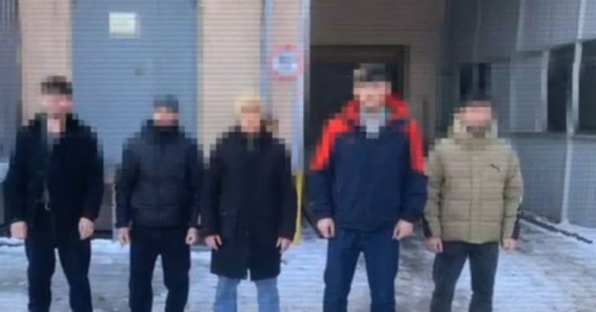 1240 sheteldik azamat elden shyǵaryldy