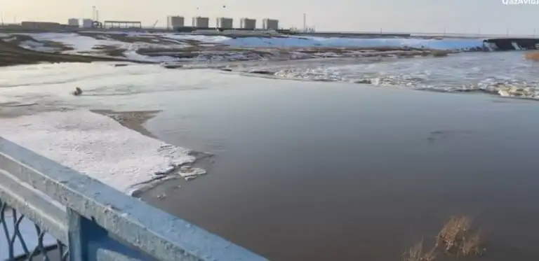 Aqtóbe oblysynda sý tasqyny tirkeldi