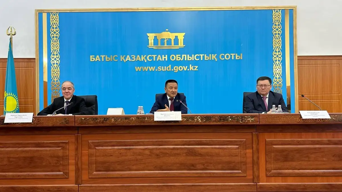 Úsh oblystyq sottyń tóraǵalary aýysty