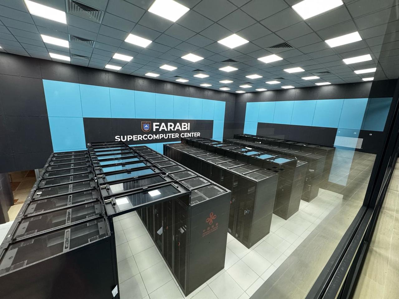 Sýperkompıýterdi tizgindegen