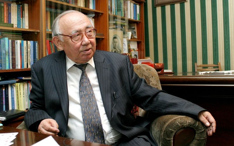 «Jyrym meni eshqashan óltirmeıdi...»