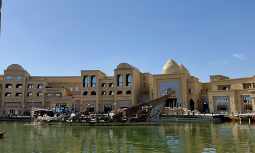 Túrkistanǵa «Jibek joly» halyqaralyq poıyzymen 300-den asa týrıst keldi