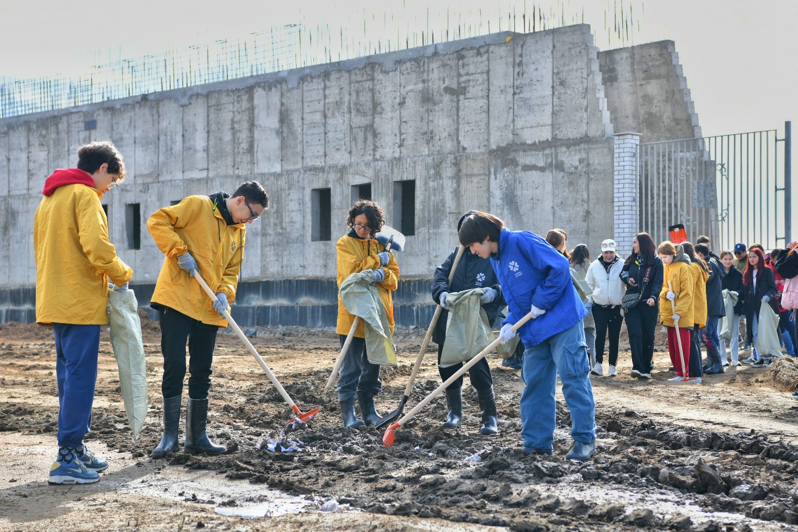 Qorshaǵan ortaǵa qamqorlyq