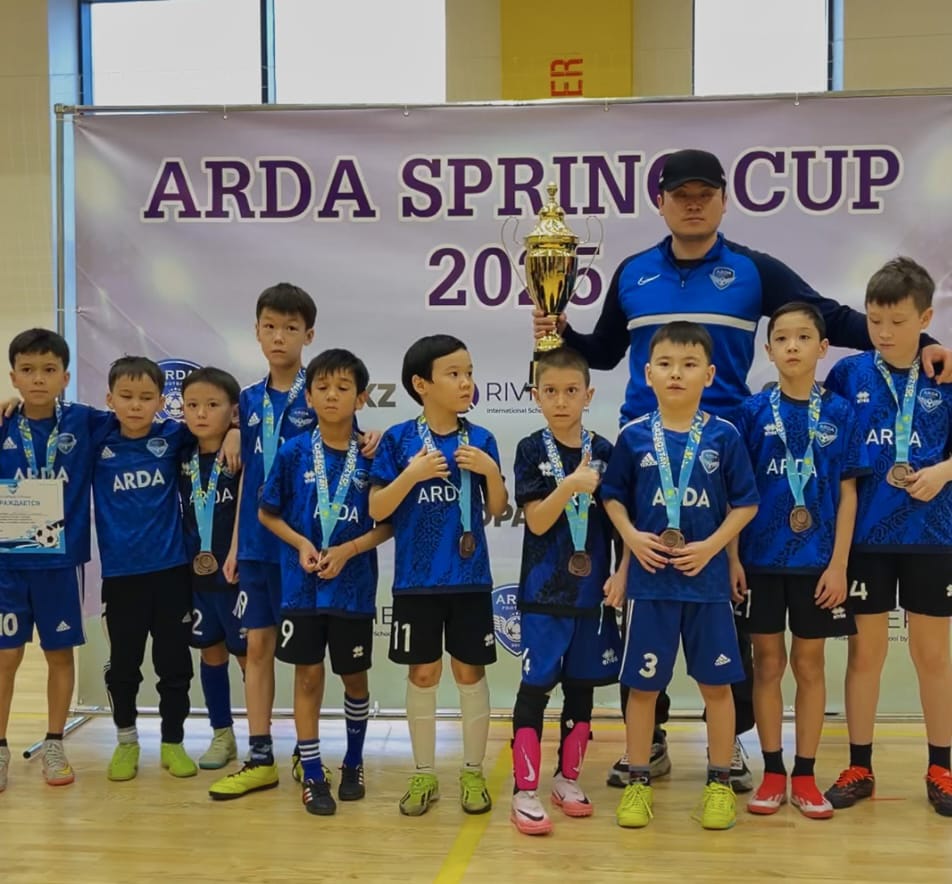 Ulystyń uly kúninde jas sportshylar synǵa tústi