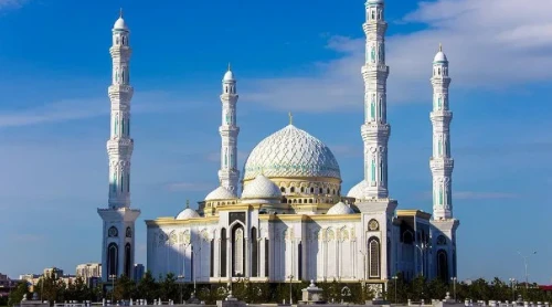 Oraza aıt namazynyń ýaqyty belgilendi