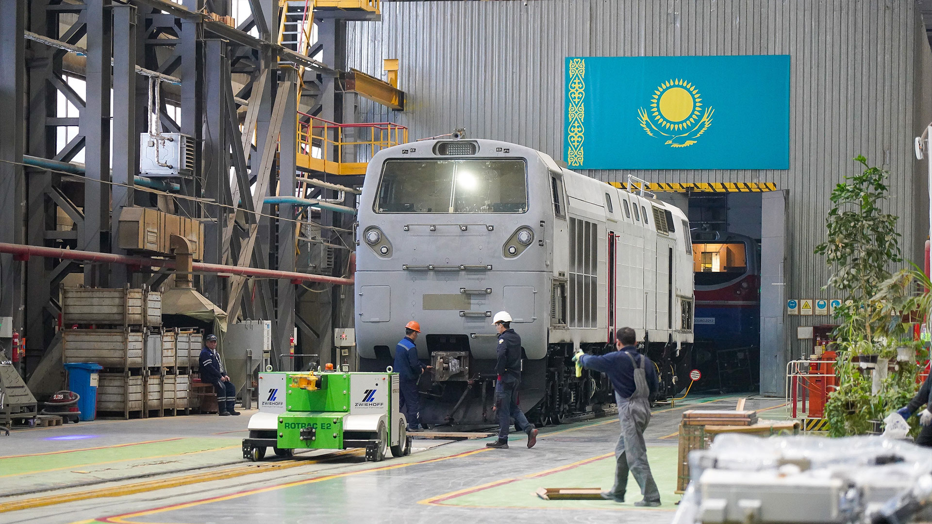 Karlos Ýrıarte Sanches: Qazaqstan-2025: ekonomıka, egemendik jáne syrtqy pozısııa