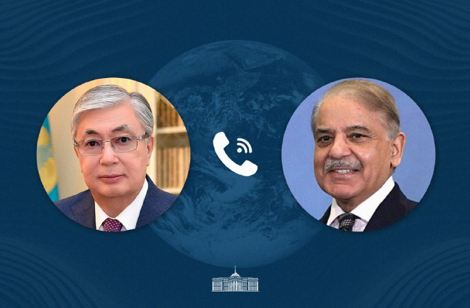 Prezıdent Pákistan Premer-mınıstrimen telefon arqyly sóılesti