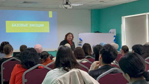 Destrýktıvti dinı aǵym ókilderin reabılıtasııalaý ádisi túsindirildi