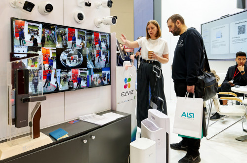 Astanada Kazakhstan Security Systems kórmesi bastaldy