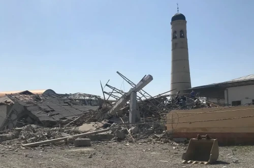 О́zbekstanda meshit jaryldy