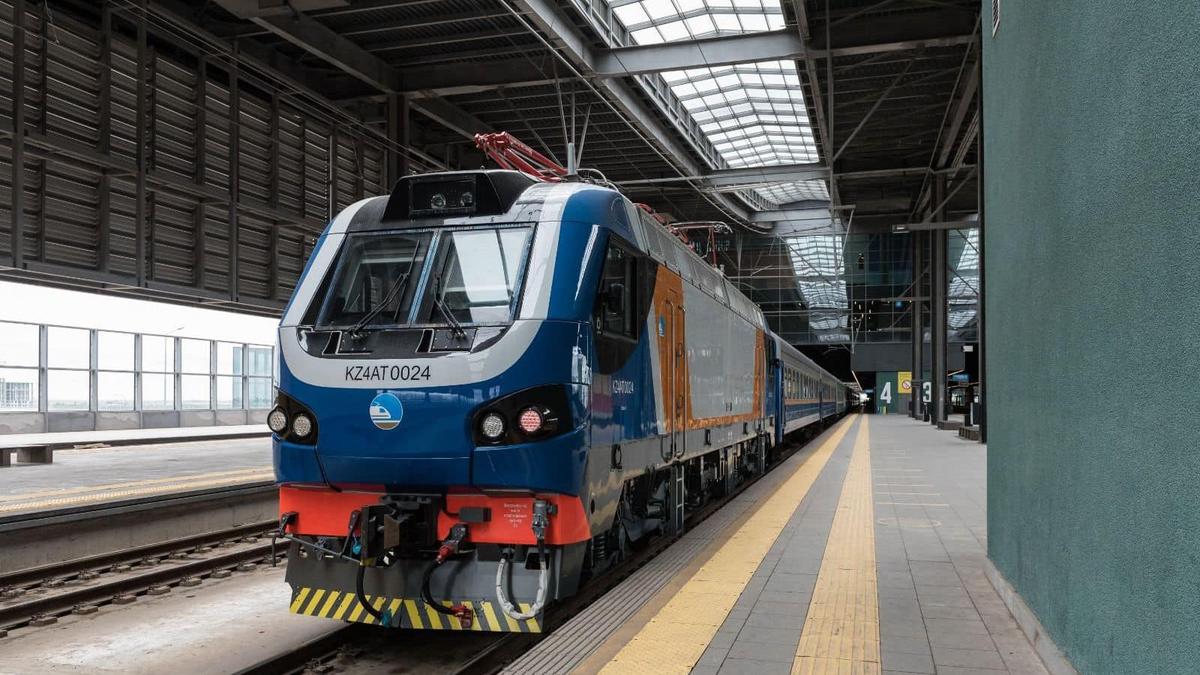 Elimizdiń poıyzdarynda ınternet qashan qoljetimdi bolady?