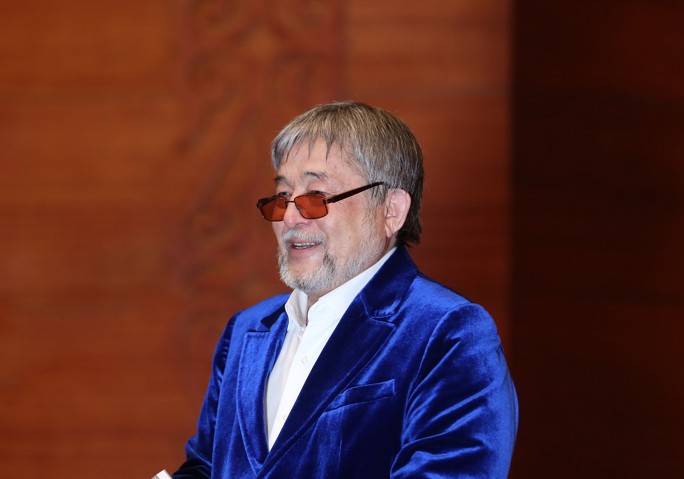 Kópenniń ázilin saǵyndyq...