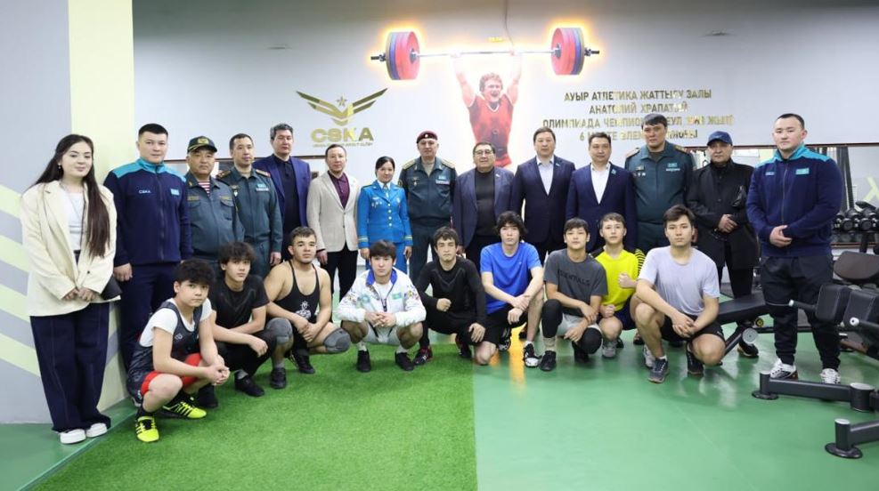 Almatyda sport nysanyna Anatolıı Hrapatyıdyń esimi berildi