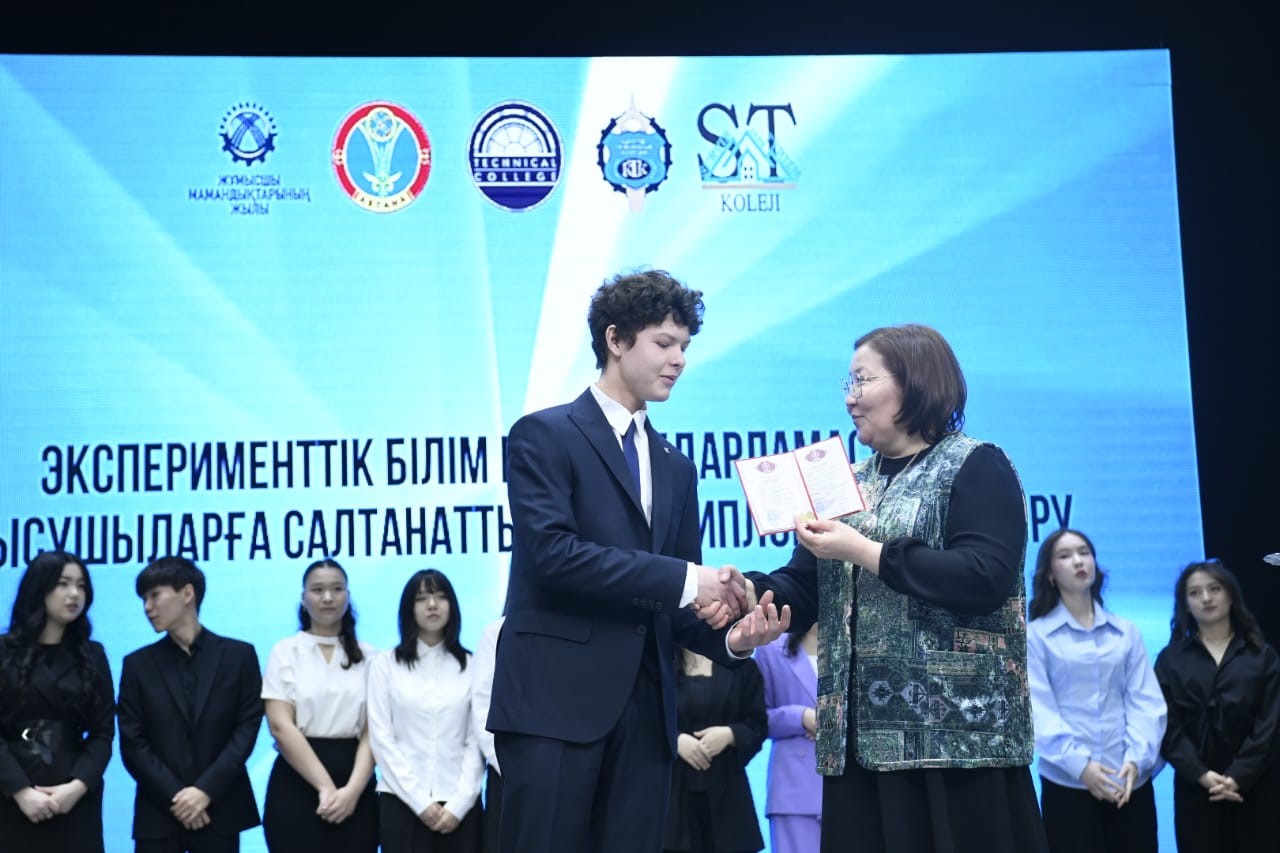 Jumysshy mamandyǵyn meńgerdi