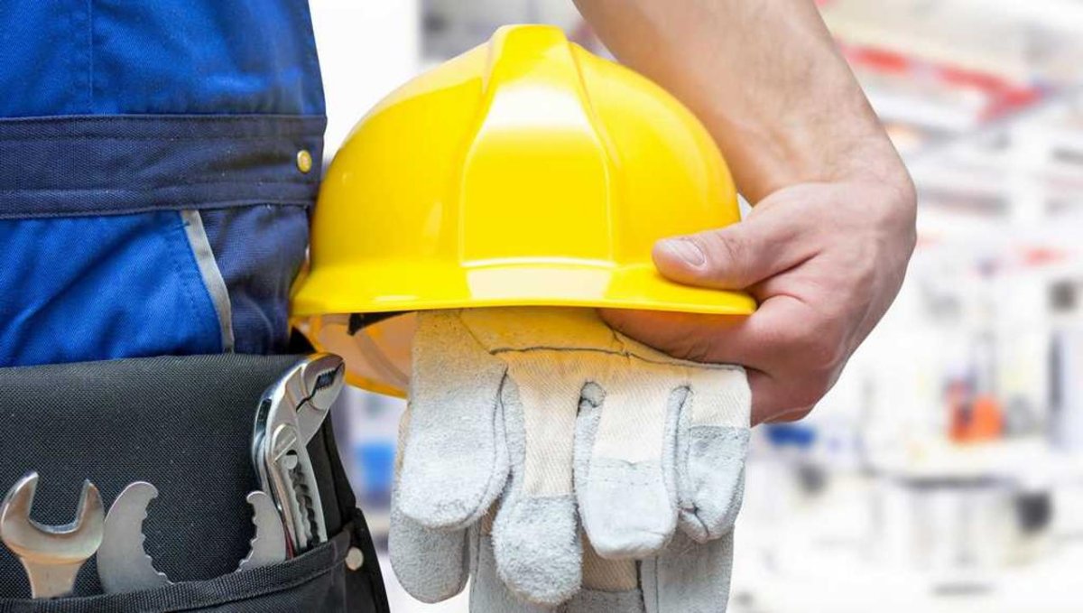 Úsh aıda 7 145 jumysshynyń quqyǵy qorǵaldy