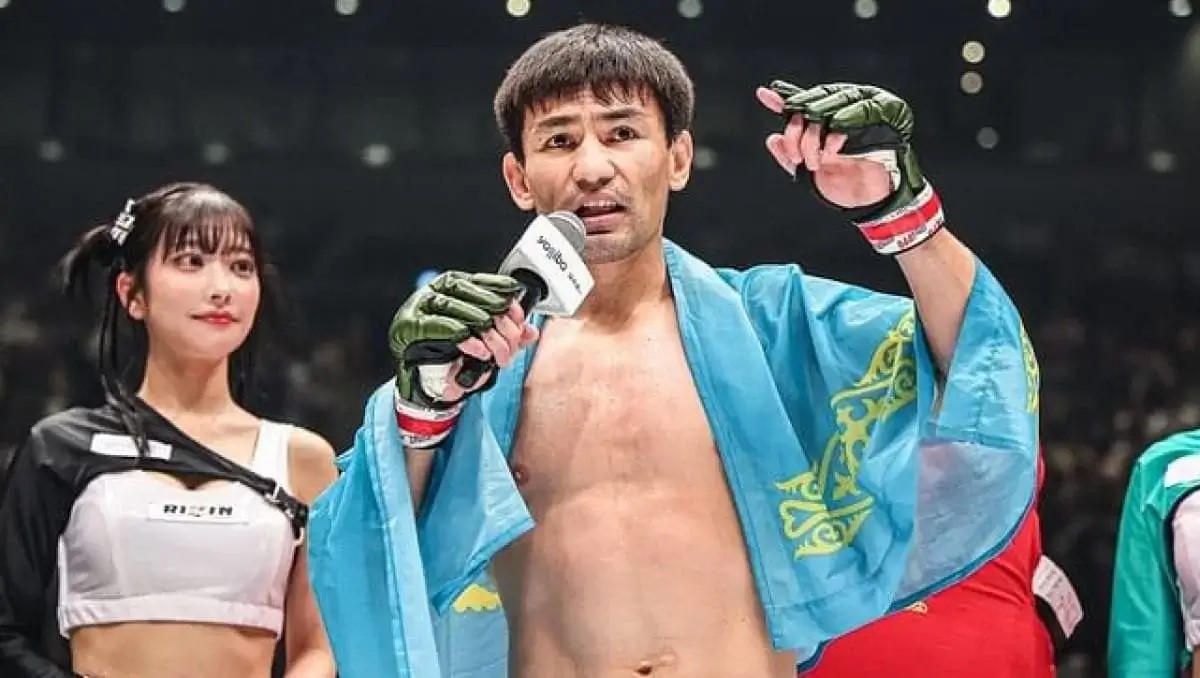 «Aldaǵy ýaqytta altyn belbeý úshin talasamyn»